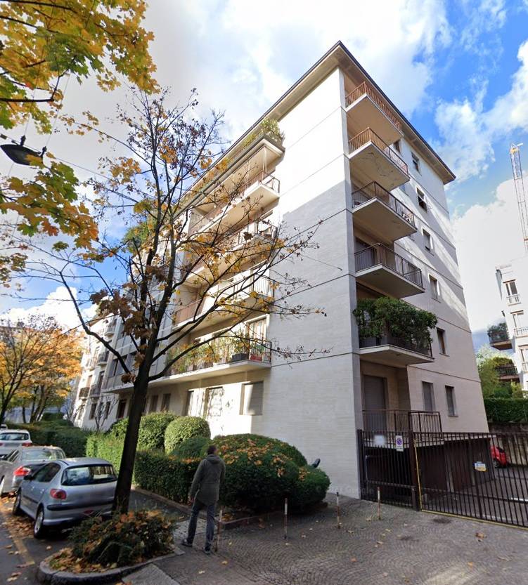 Studio/Ufficio in Vendita a Bergamo (Bergamo) di 7 locali, 2 bagni, 180.00 mq