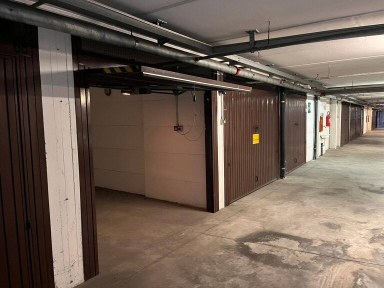 Box o garage in Vendita a Bergamo (Bergamo) di 1 locali, 13.00 mq