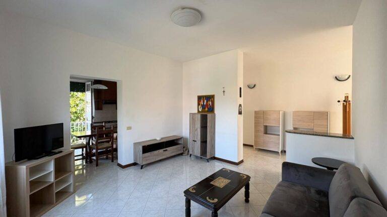 Appartamento in Affitto a Seriate (Bergamo) di 3 locali, 2 camere, 1 bagni, 105.00 mq